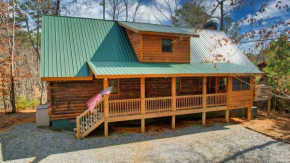 Relax & Unwind Hot-Tub 6 seater, Fire-Pit, Master King Bed, Near Wineries, Resort Amenities